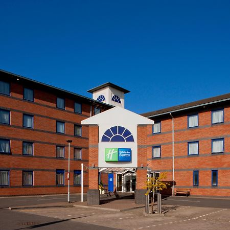Holiday Inn Express Droitwich Spa By Ihg Экстерьер фото